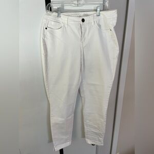 Women’s Lane Bryant white jeans with split hem size 14.